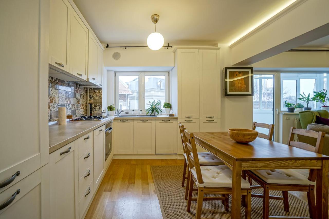 Apartment Visit Romana Square Apt. - Metro *