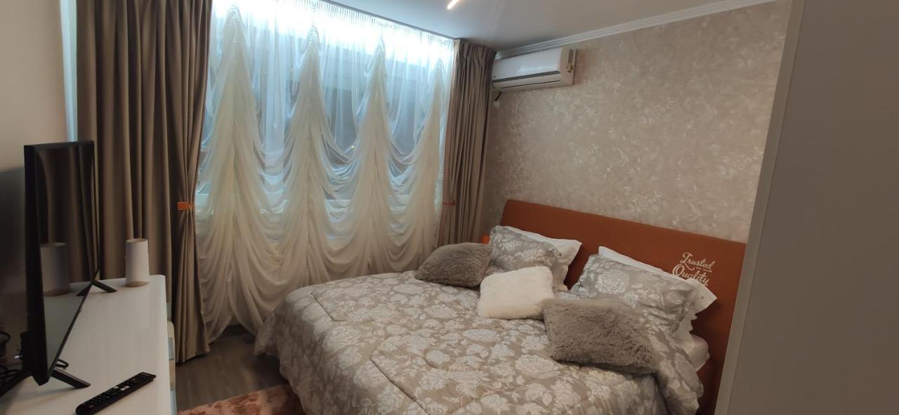 Casa Lux * Bucharest