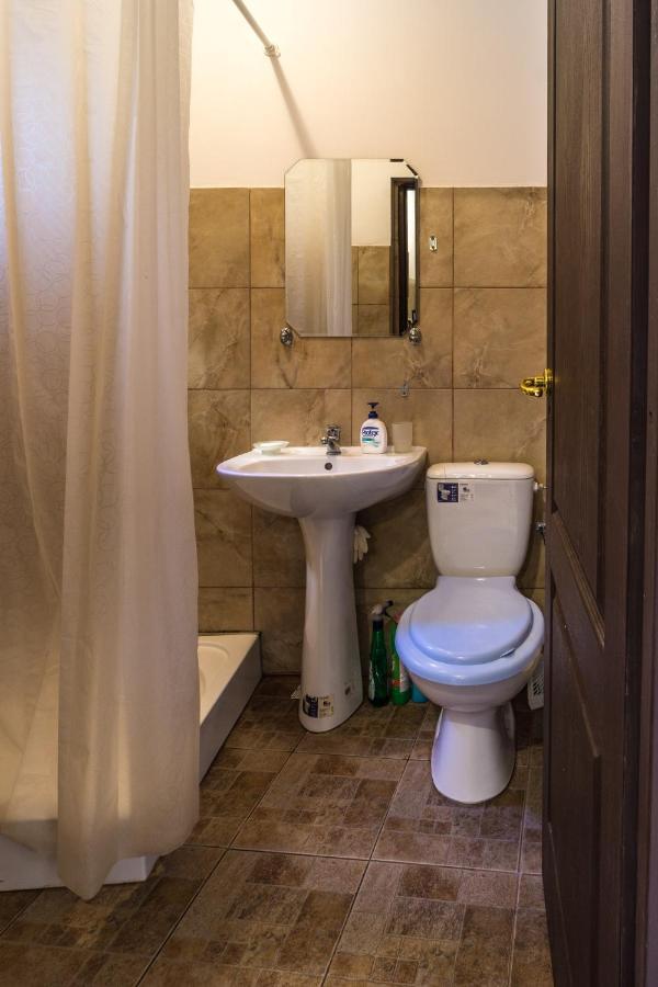Motor House Unirii Pensiune Bucureşti