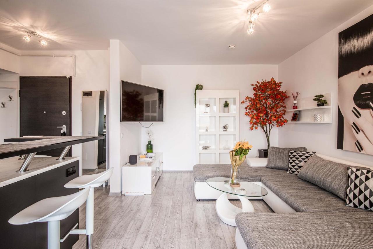 2-room Penthouse Plaza P1 Apartament Bucureşti