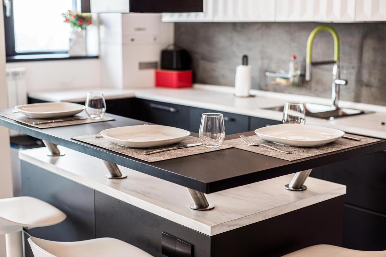 2-room Penthouse Plaza P1 * Bucureşti