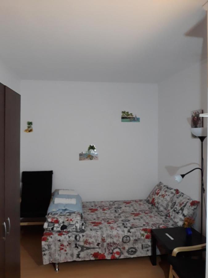 Apartment Cozy Central Studio Bucharest