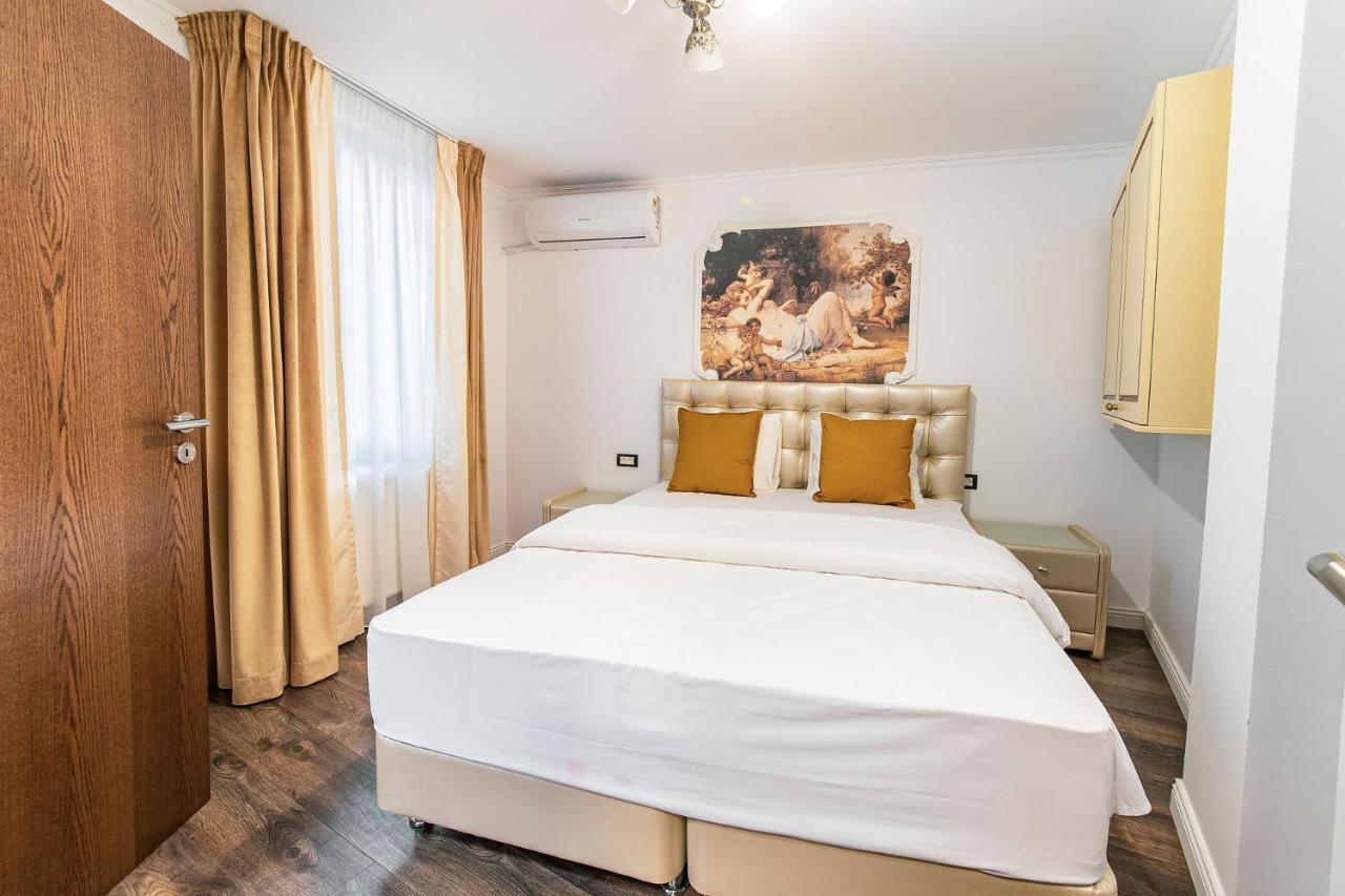 Akiro Boutique Hotel