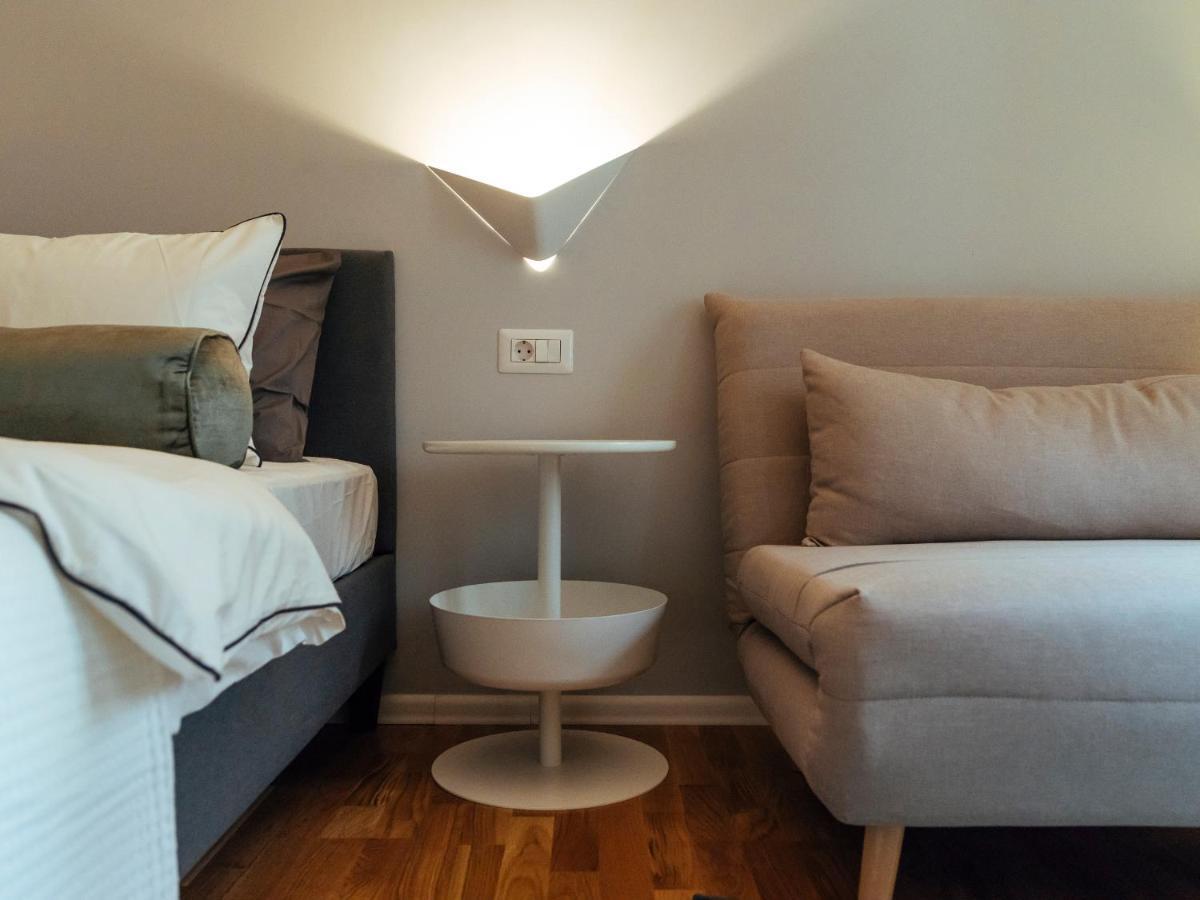 Amazing Location - Center Apartment Bucharest