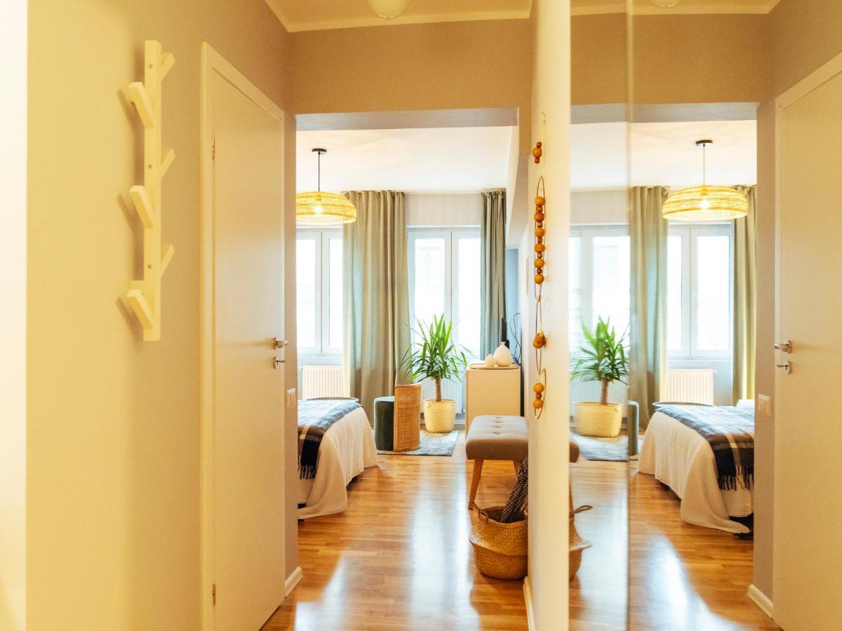 Amazing Location - Center Apartment