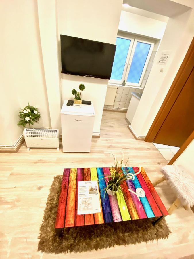 Modern Old Town Central Apartament *