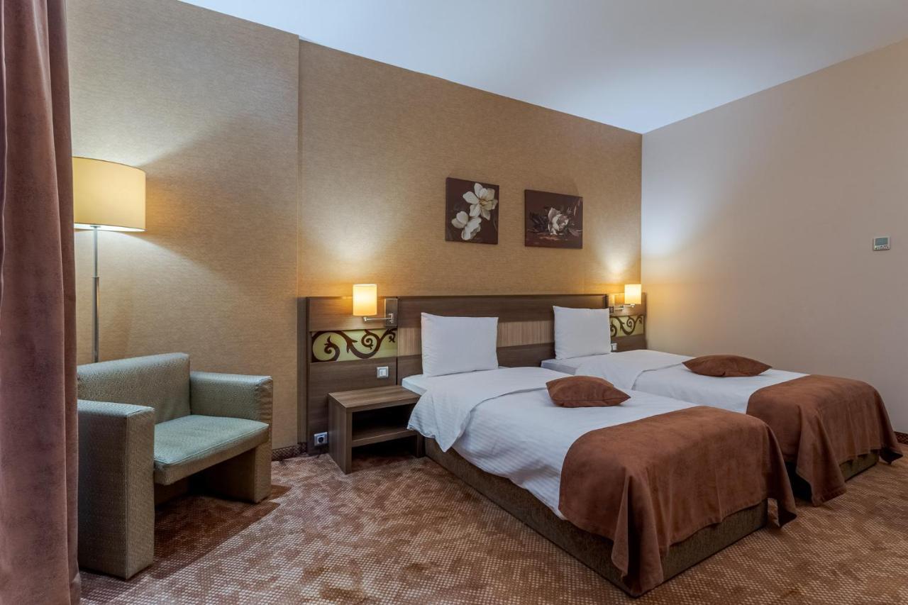 Rin Grand 4* Bucharest