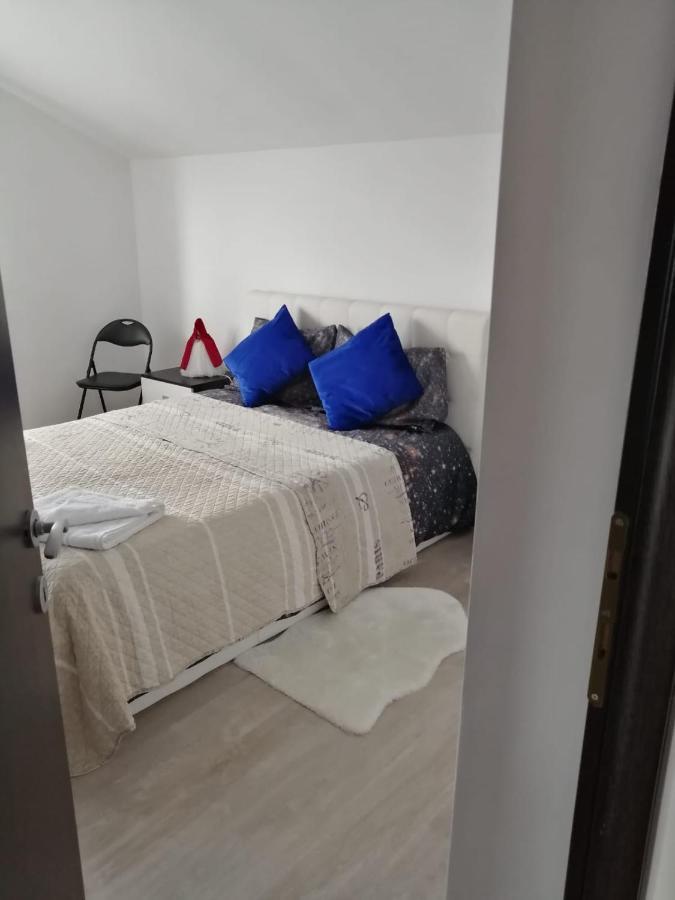 Casa Mirela Bucharest