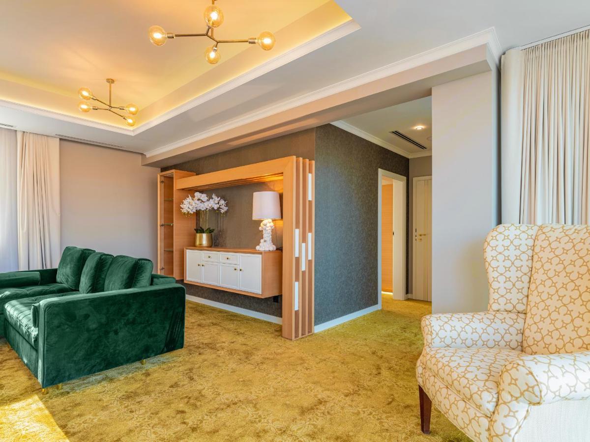 Pergola Boutique Hotel 4*