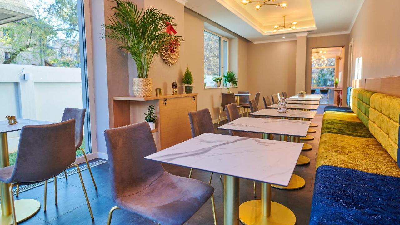 Pergola Boutique 4*