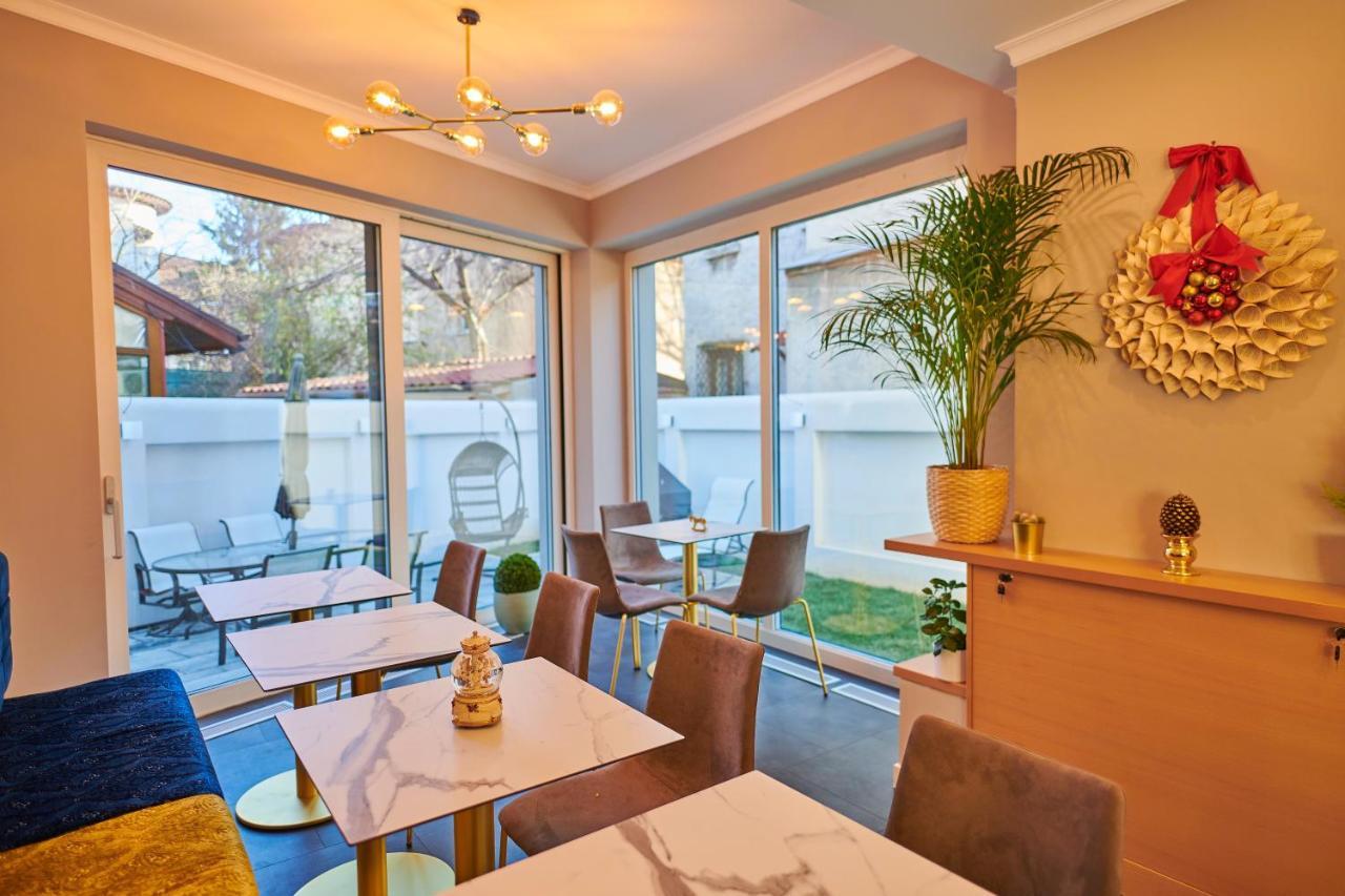 Pergola Boutique 4* Bucharest