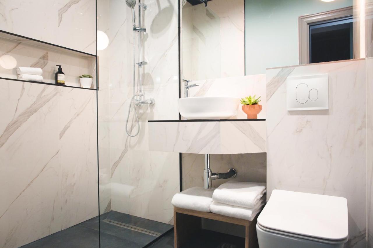 Jn Boutique 4* Bucharest
