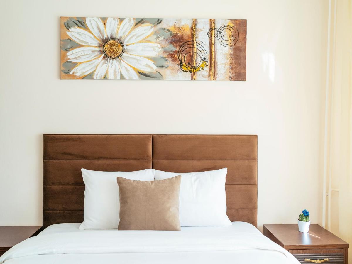 Apartment Piata Unirii - Old Town - 2br Bucharest