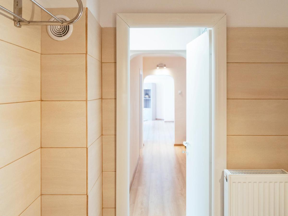 Apartment Piata Unirii - Old Town - 2br Bucharest