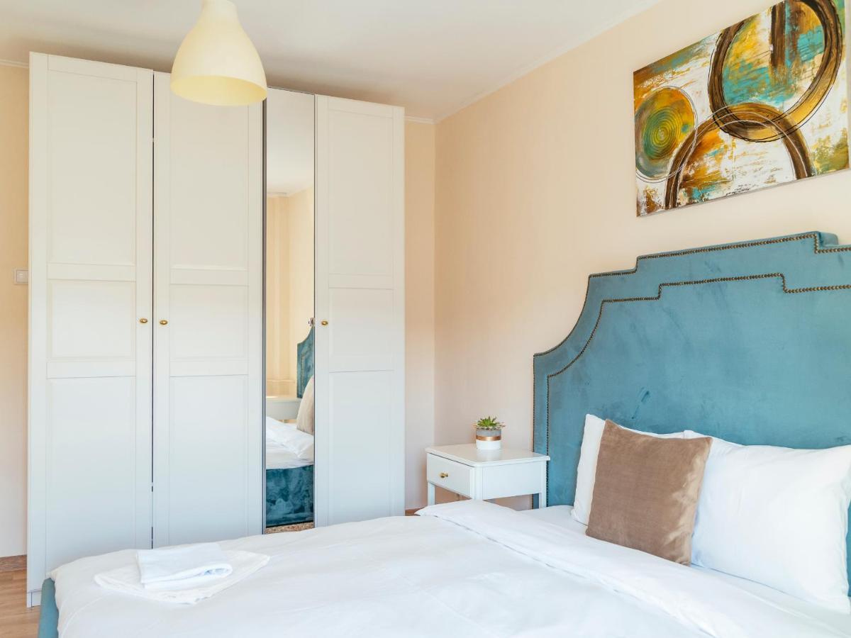 Apartment Piata Unirii - Old Town - 2br Bucharest