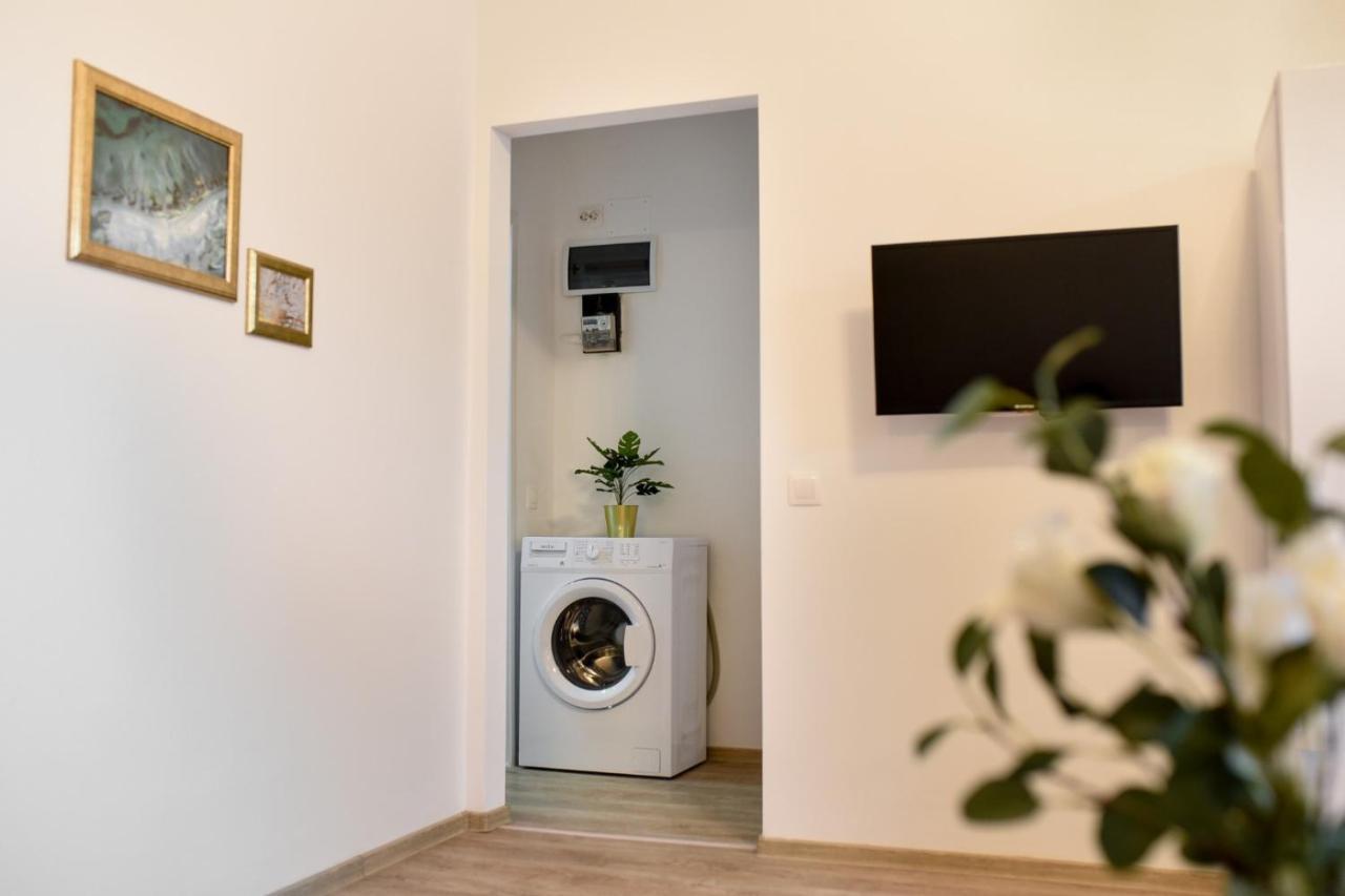 Golden Touches - Elegant - Armeneasca Apt * Bucharest