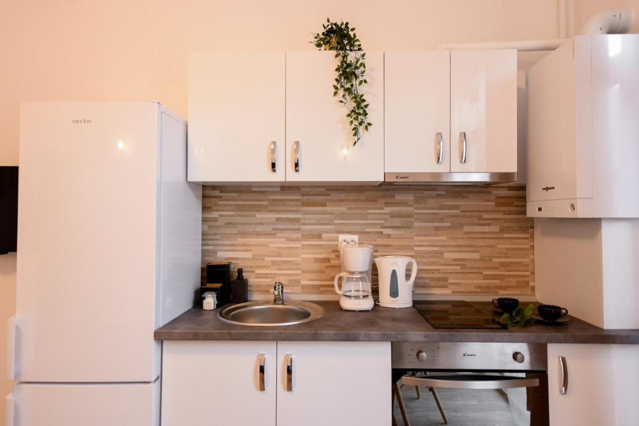 Golden Touches - Elegant - Armeneasca Apt *