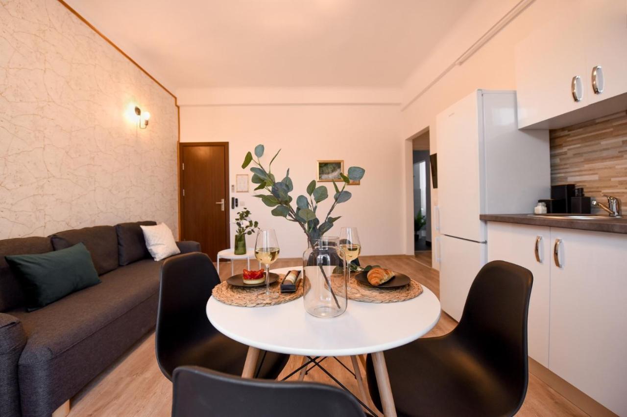 Golden Touches - Elegant - Armeneasca Apt *