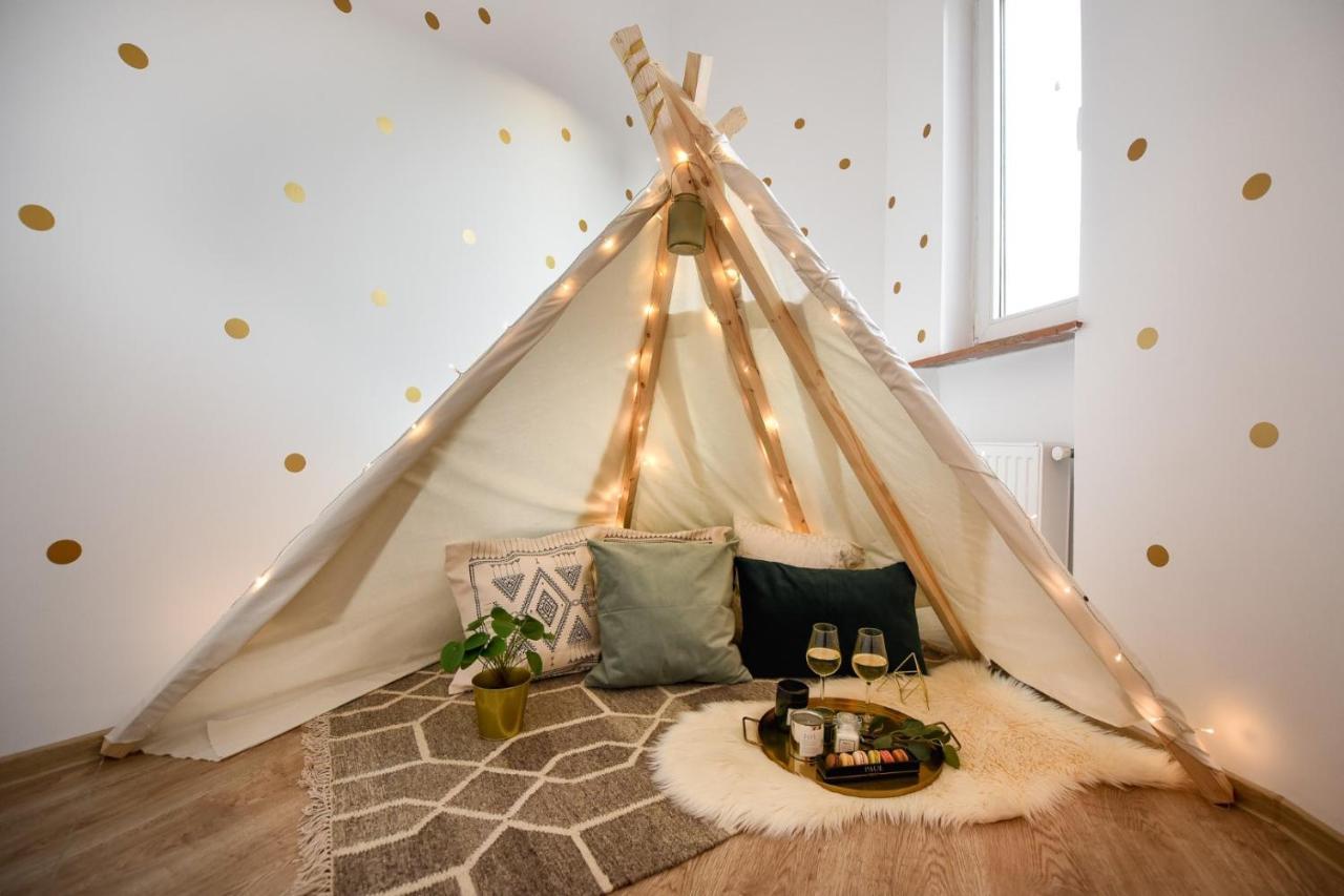 Apartment Golden Touches - Elegant - Armeneasca Apt Bucharest