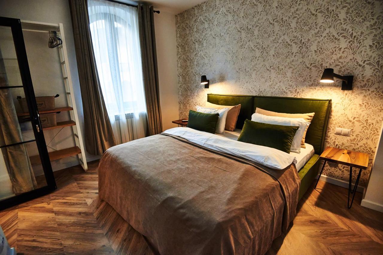 Metropole Royal *