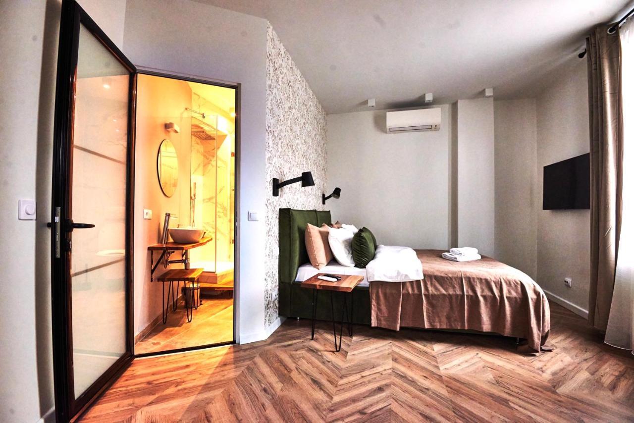 Metropole Royal *