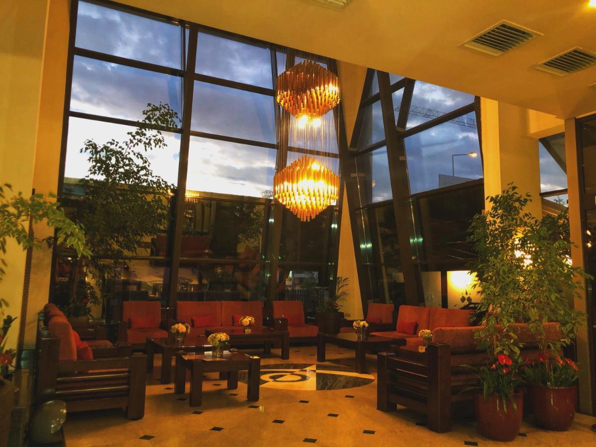 Tecadra Hotel