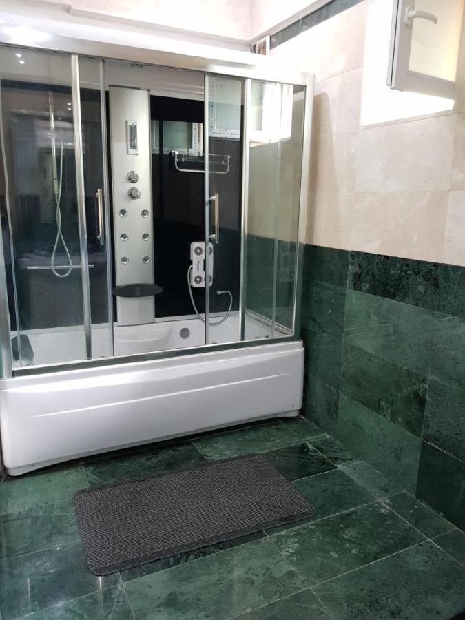 Apartament Langa Monza Apartment *