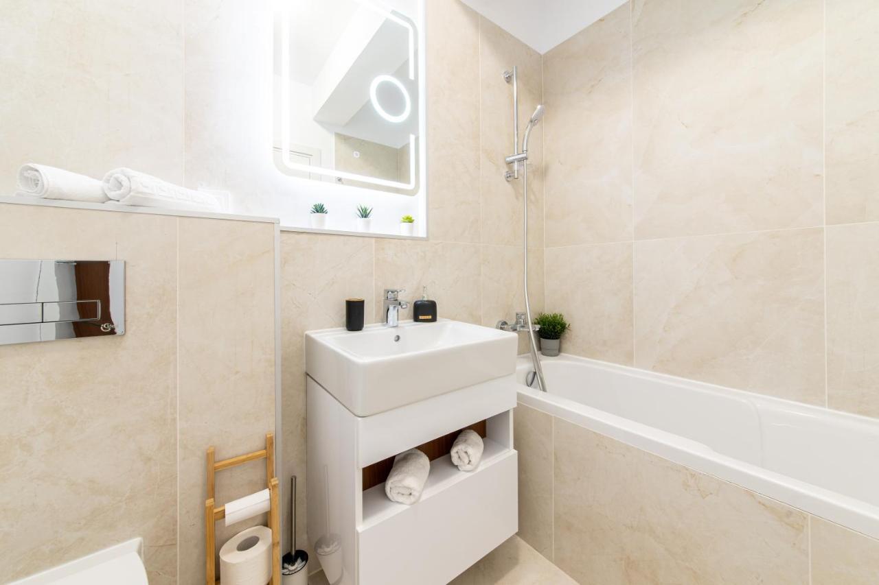 North 26 - Aviatiei Apartamento
