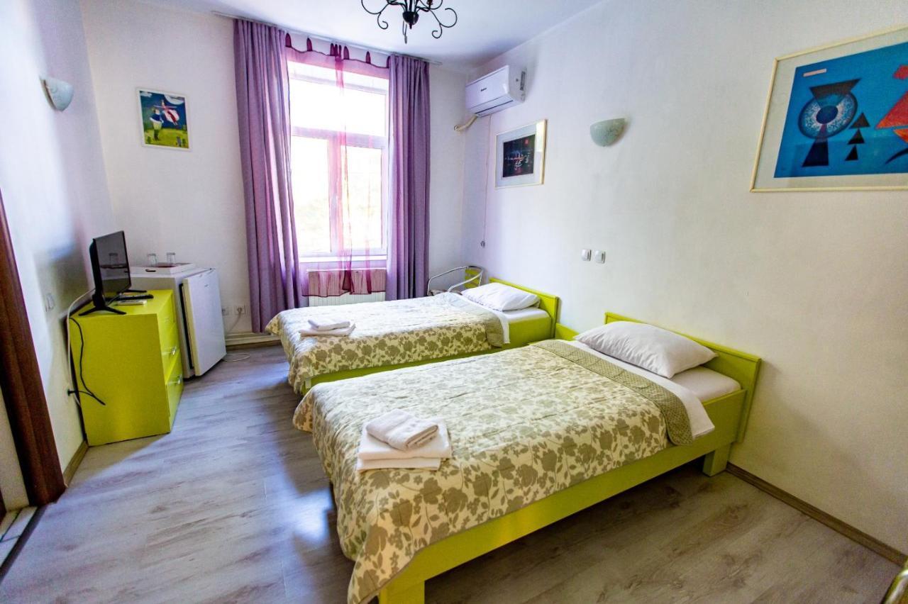 Guest house House