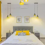 Chateau: Upscale Suites In Bucharest\'S Historical Center!