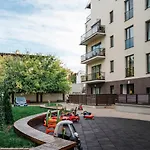 Vivando - Scandic Studio F + Parking