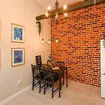 Gingerbread. Central Studio Near Sanador Hospital
