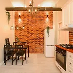 Gingerbread. Central Studio Near Sanador Hospital