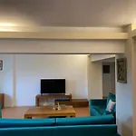 Old Town Apartment With Panoramic View