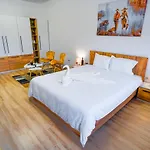 Contemporary Studio With Balcony - New Building