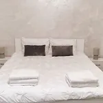 Arkadia Apartments