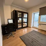 Elegant City Center Apartment