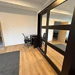 Elegant City Center Apartment