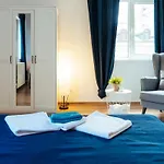 Regina Elisabeta Apartment