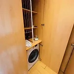 Rh Apartment - Opposite Bucharest Mall, Metro, Balcony - Rh Living