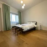 Cozy Apartment - 30 Sqm Terrace