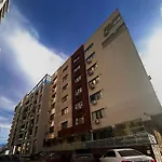 Cozy Apartment With Self Check-In Near Promenada Mall And Verdi Park