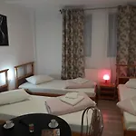 Carol 51 Hostel