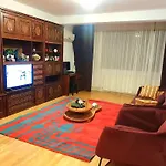 Centru Unirii Luxury Vip Apartament 2 Camere 98 Mp ! Parcare Subterana Privata Incalzita Iarna Si Climatizata Vara Doar Cu Rezervare In Limita Locurilor Disponibile ! Proprietate In Regim Hoteliep - Nu Are Bucatarie !