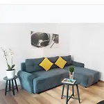 Piata Victoriei Kiseleff Park Apartment Studio