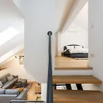 Apartament central nou cu 2 camere langa Piata Unirii