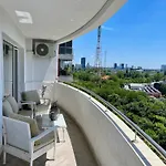 Malachite Urban Gem - Skyline Terrace Oasis