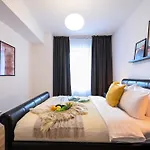 Amazing Stay - Modern 1Br With Balcony In Aviatiei