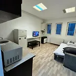 Heart Of Old Town Studio By Chr Luxury Property
