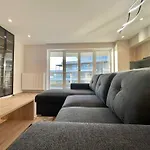 Apartment No 503 Lebada Lake Residence
